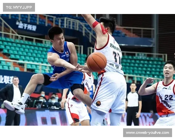 天津先行者对阵江苏肯帝亚，两队均为赛季首胜而战。